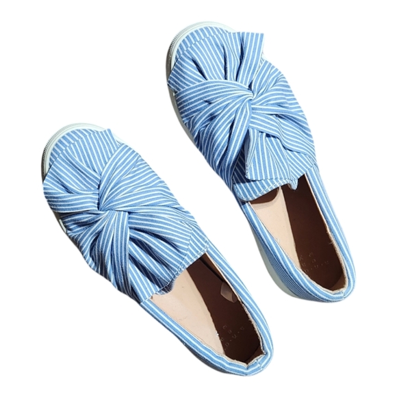 A New Day Blue & White Striped Ruffle Slip on Platform Sneaker Size 8 - Picture 1 of 5